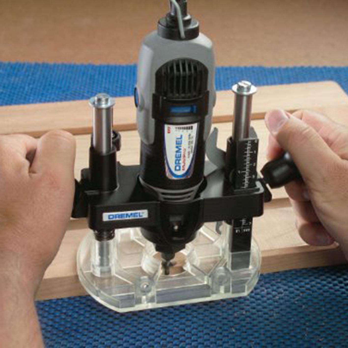 Deer - Leather Wrinkle Brown Trifold Wallet - Image 4