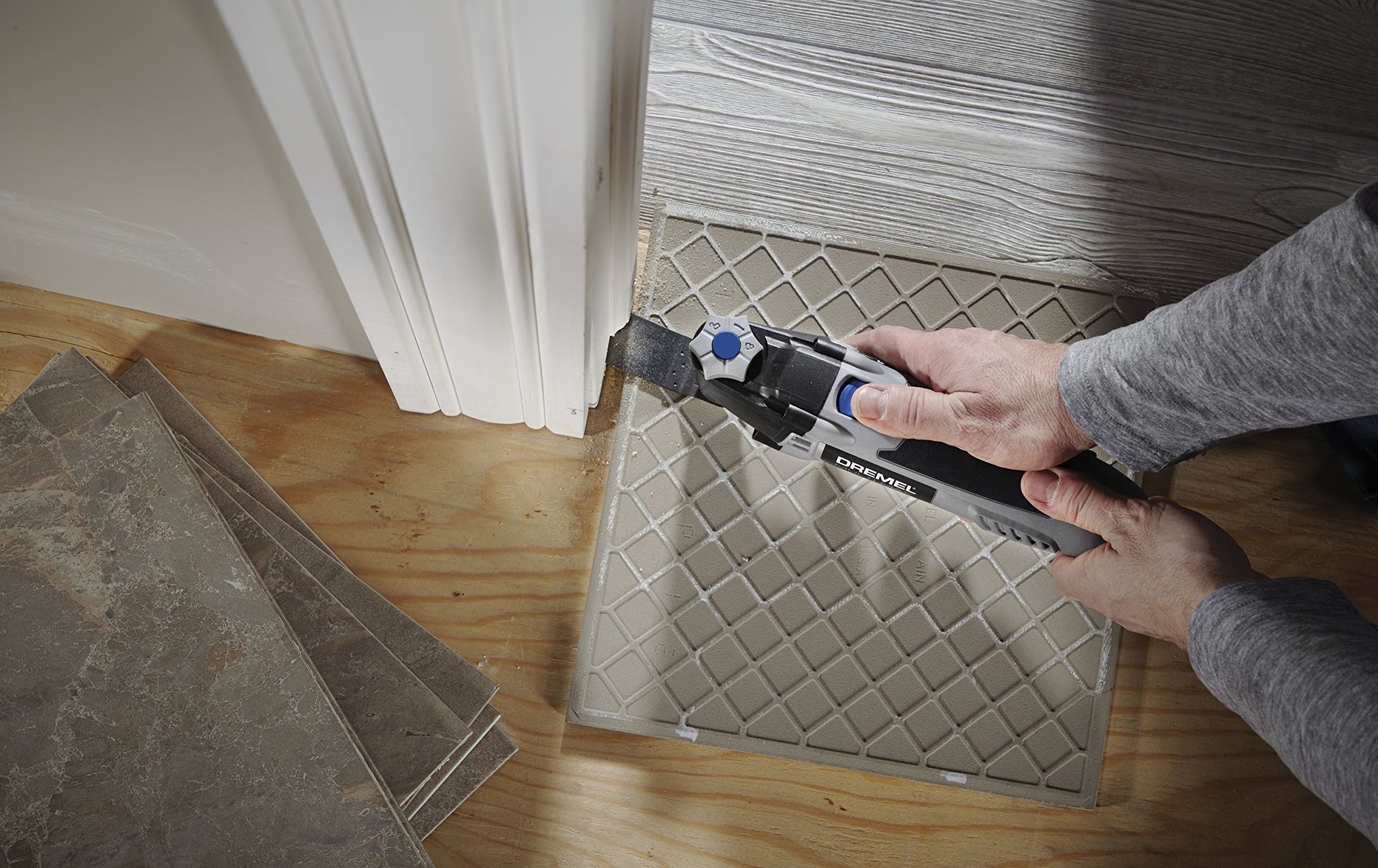 Dremel Multi-Max 3.5 Amp Oscillating Tool Kit with Tool-LESS Accessory Change- Multitool with 12 Accessories- Compact Head & Angled Body- Drywall, Nails, Remove Grout & Sanding- MM35-01 - Image 9